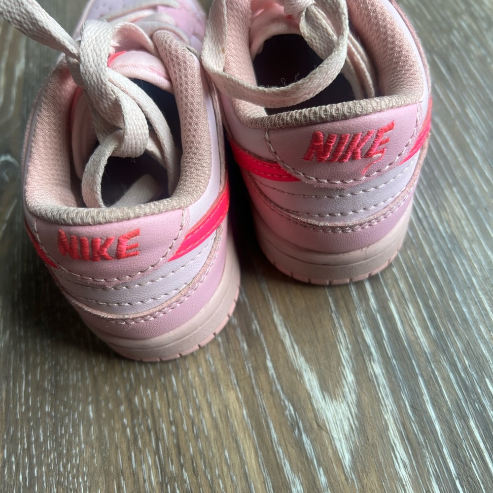 Nike Kids Light Pink and Hot Pink Sneakers - Picture 4 of 5
